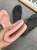 Women's Bulk Slides Flip Flops Wholesale Stocklot – Sole Detail